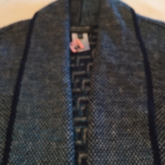 Jones New York sweater - Picture 2 of 8